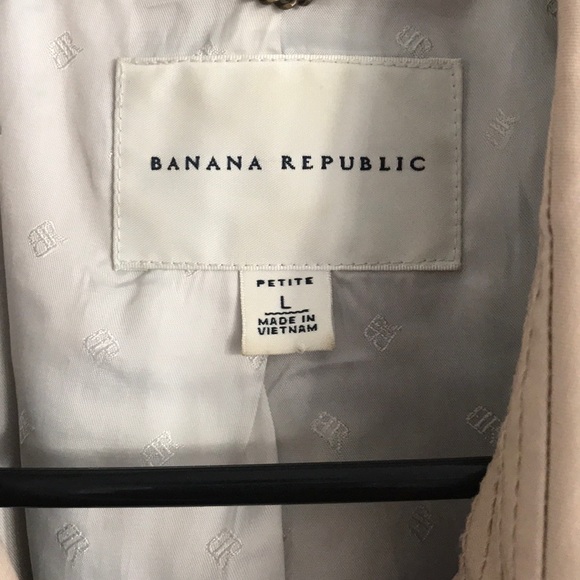 Banana Republic trench coat - Picture 4 of 5